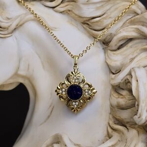 Vintage Avon Lapis Lazuli Necklace